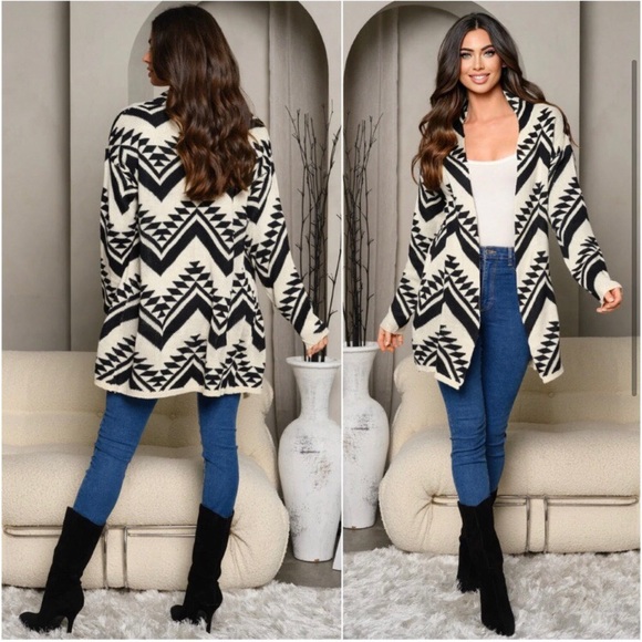 LLK Sweaters - Off white black Aztec print ultra soft women fall and winter trendy cardigan